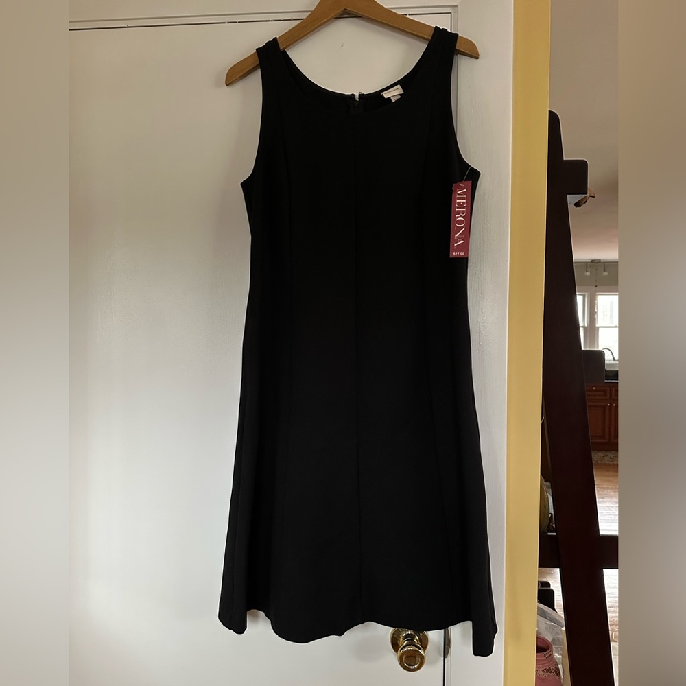 Women’s black Merona dress, comfortable stretchy material. NWT